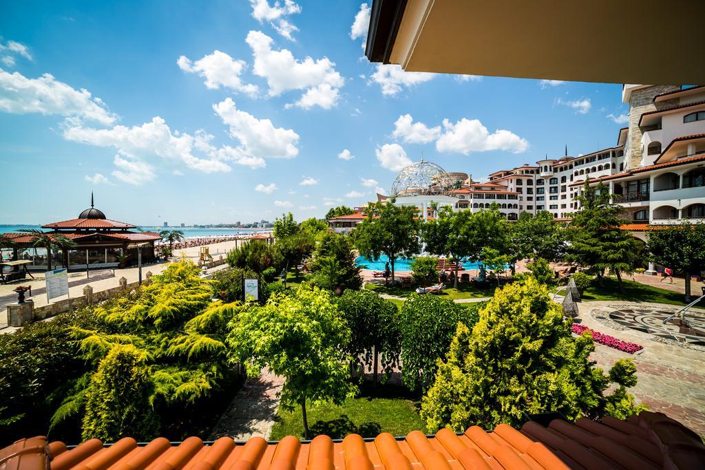 Helena Vip Villas And Suites Sunny Beach Exterior photo